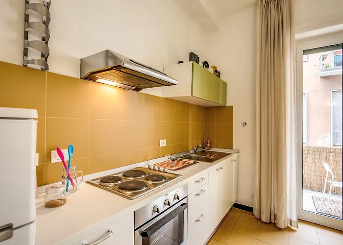 Aweshomeitaly - Cinque Terre Sea Sensations *