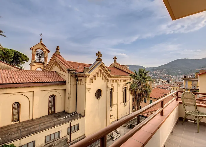 Aweshomeitaly - Cinque Terre Sea Sensations *