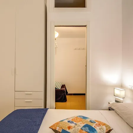 Гостевой дом Aweshomeitaly - Cinque Terre Sea Sensations Специя