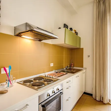 Aweshomeitaly - Cinque Terre Sea Sensations *